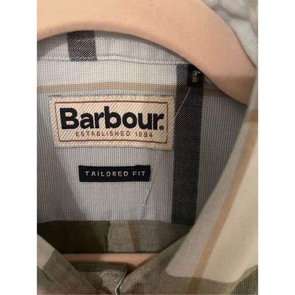 Barbour Douglas Tailored Short-Sleeved Shirt Olive NEW - Picture 8 of 9